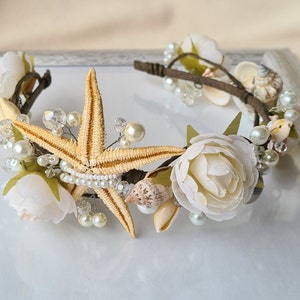 Beach bridal tiara, seashells headpiece, starfish crown, shells hair accessories, mermaid headpiece, shell hair band, beach party crown