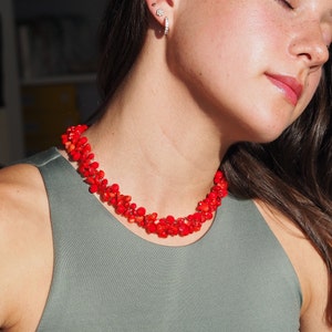 Bijoux en corail, bijoux faits à la main, collier de corail rouge, bracelet de corail, ensemble de bijoux de déclaration, collier en cristal rouge, bijoux de mode image 9