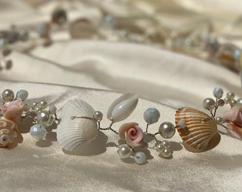 Beach hair vine, seashell hairpiece, wedding beach crown, mermaid crown, bridal shells hair vine, nautical hair band, hair halo