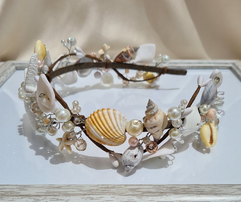 Seashell hair hoop, wedding hair accessories, mermaid tiara, beach party crown, seashells headpiece image 5