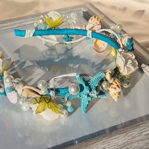 Mermaid crown, Blue seashell tiara, Beach party headpiece, Mermaid headband, Shells crown, Starfish hairpiece, Hair band, Tropical tiara
