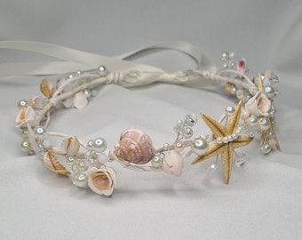 Diadème de mariée de plage, casque de coquillage de mariage, couronne d'étoiles de mer, accessoire de mariage de plage, casque de sirène, couronne de coquillages blancs