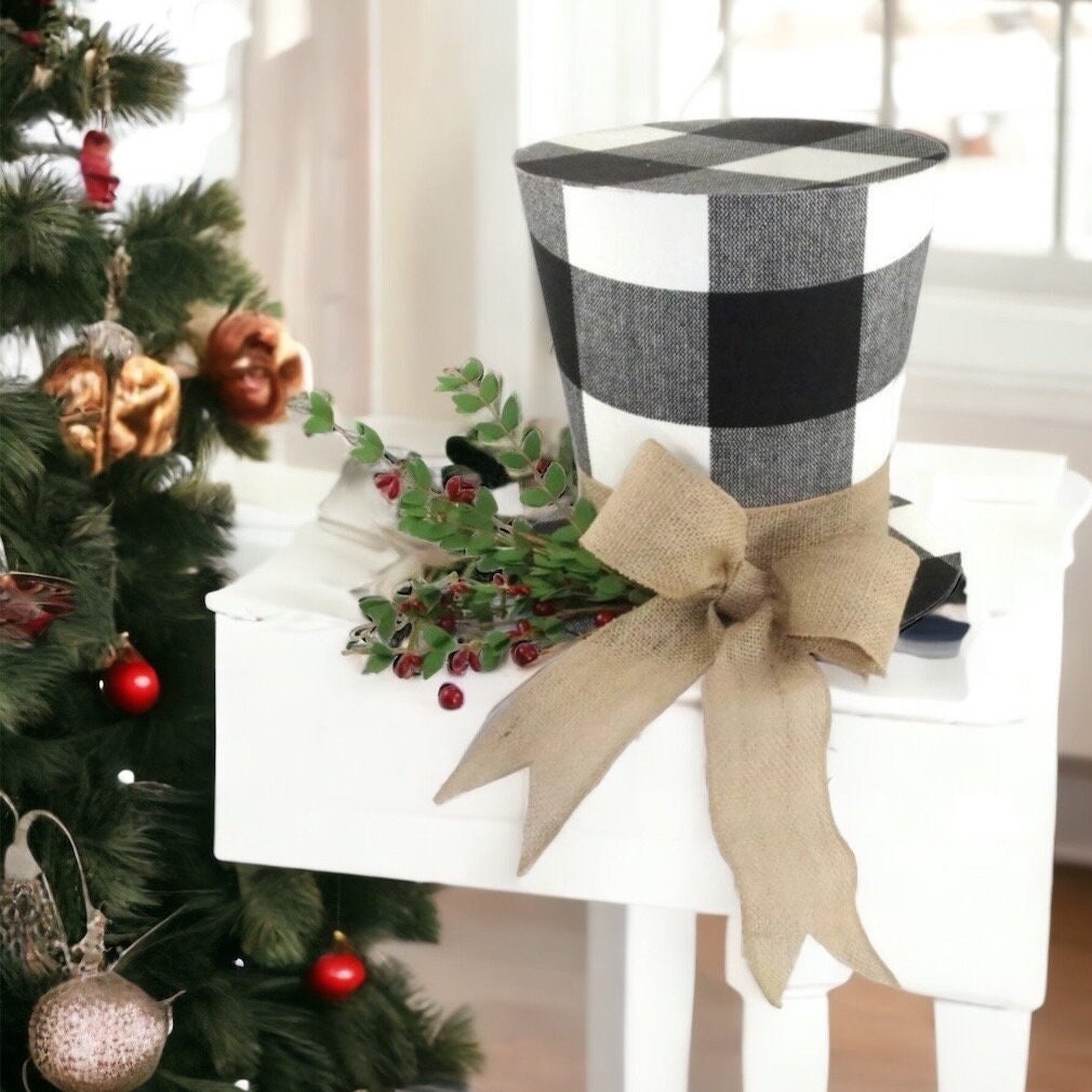 DIY Snowman Hat Tree Topper - The Shabby Tree