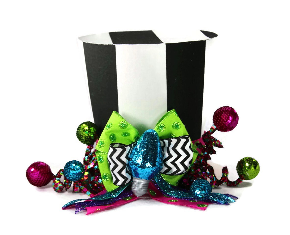 Christmas tree topper ,Top hat tree topper, Christmas table decoration