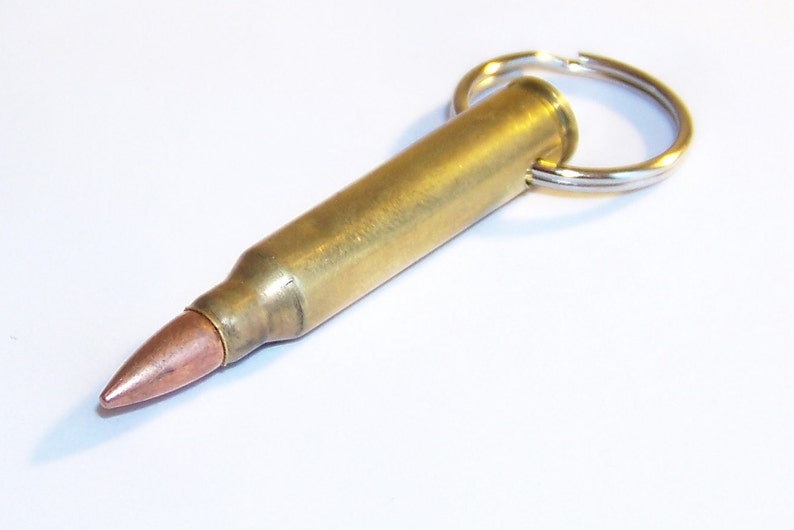 Porte-clés Bullet Laiton Calibre .223 ACP Recyclé. Brass 223 Remington Key Chain Car Truck image 1