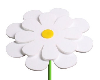 Daisy Acrylic Flowers | Garden Art Yard Art | Sun Catchers | Daisy Flower | Great Gardening Gifts | Floral Art