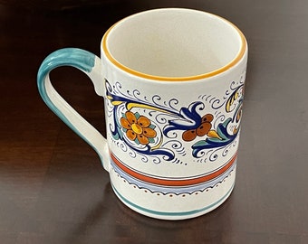 Piece Contemporary Pottery Set in Linear Color Blocks Italian Dertua Eight 8