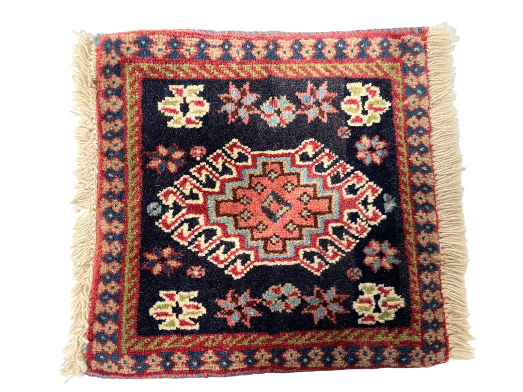 Small Rug Square Tiny Vintage Moroccan Rug Carpet Covering Trivet Decor ...