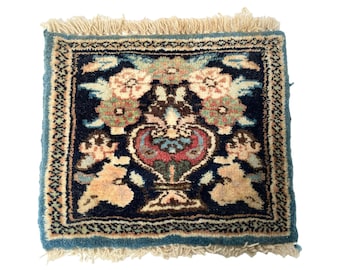Small Rug Square Tiny Vintage Moroccan Rug Carpet Covering Trivet Decor Display Prop Wool circa 1970-80's / EVE