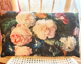 Vintage French Rectangle Flower Print Roses Bees Pillow Pillows Bed Chair Sofa circa 1990's / EVE