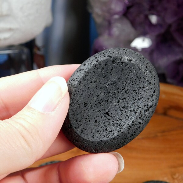 Lava Worry Stone Essential Oil Diffuser for Grounding and Protection, Black Volcanic Crystal Healing Stone, 3rd Eye Gifts