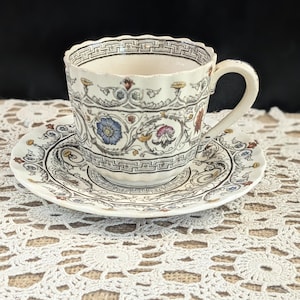 Vintage Copeland Spode Florence English Tea Cup and Saucer Set / Copeland Spode c. 1940&#39;s / 3 AVAILABLE
