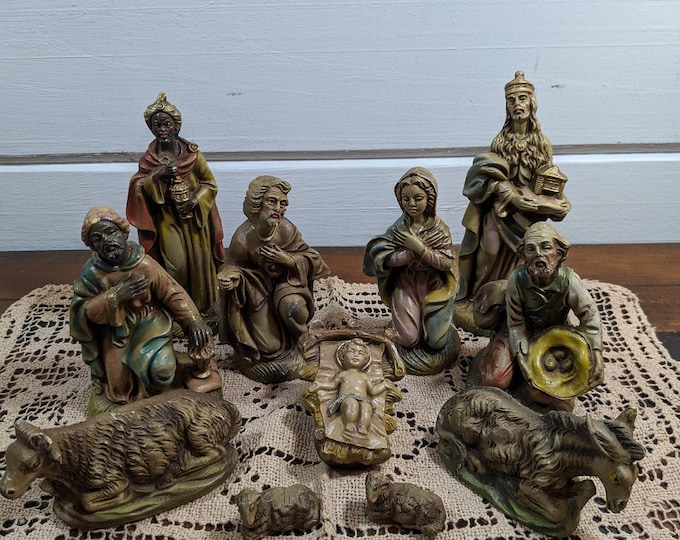 Vintage Italy Nativity Set / 11 Piece Italian Nativity Set / Italian