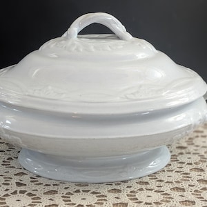 Antique 19th Century White Ironstone Tureen / Covered Casserole Dish / Ironstone China