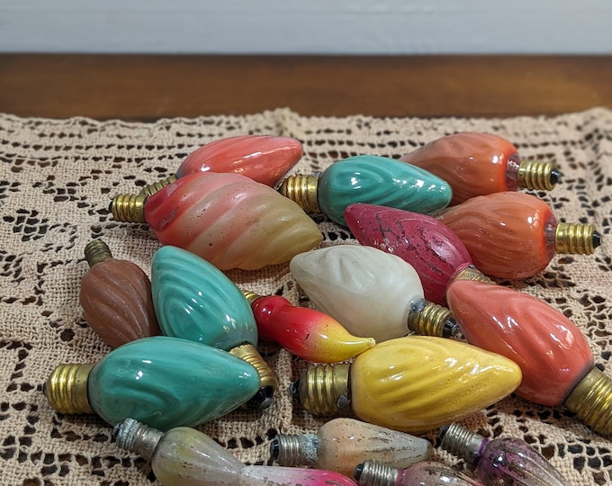 Set of 19 Vintage Christmas Light Bulbs Etsy