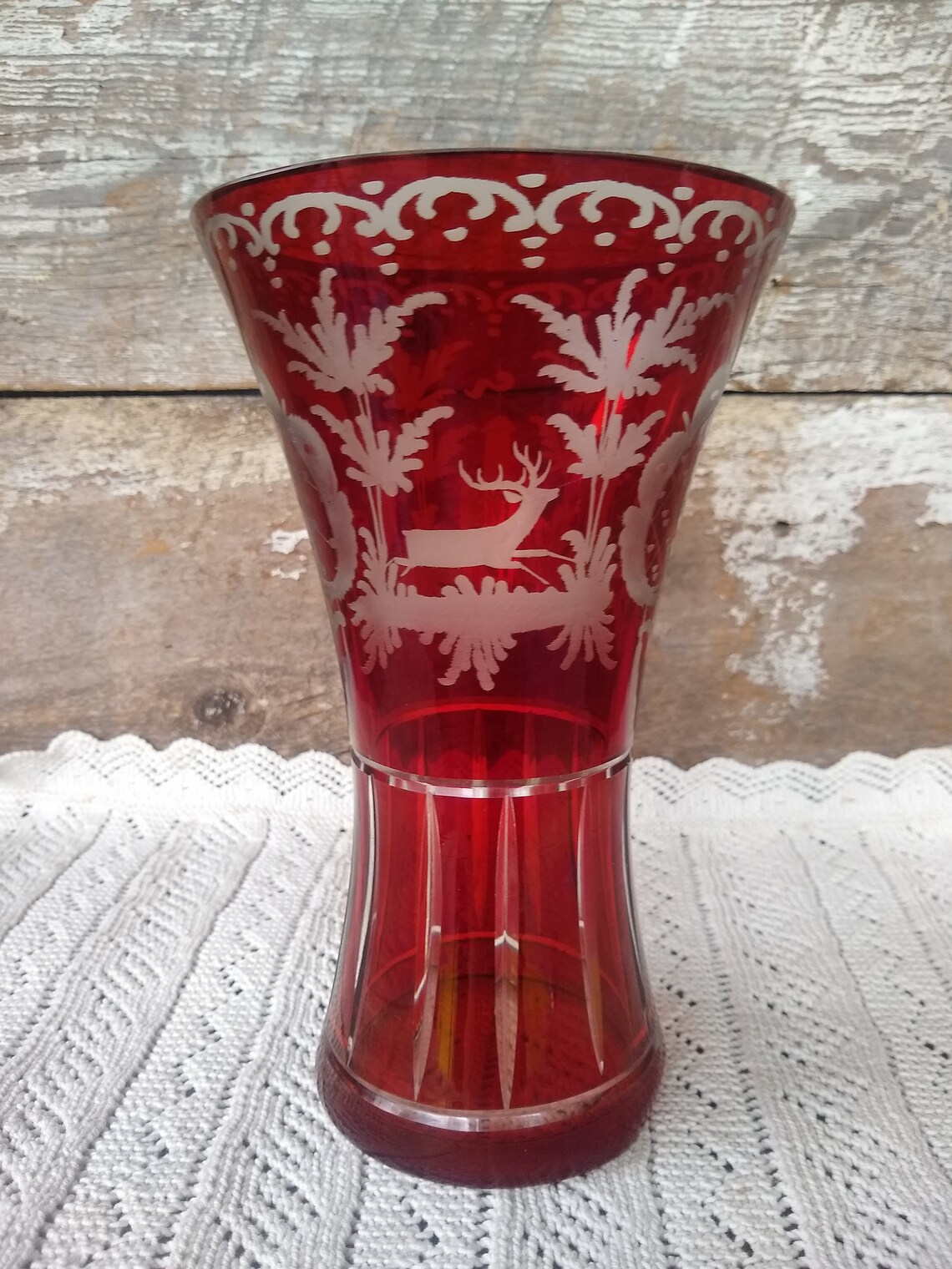 Vase en verre rouge rubis antique gravé et dépoli vers les Etsy