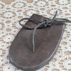 Vintage Brown Leather Coin Pouch: Renaissance Re-enactment Accessory
