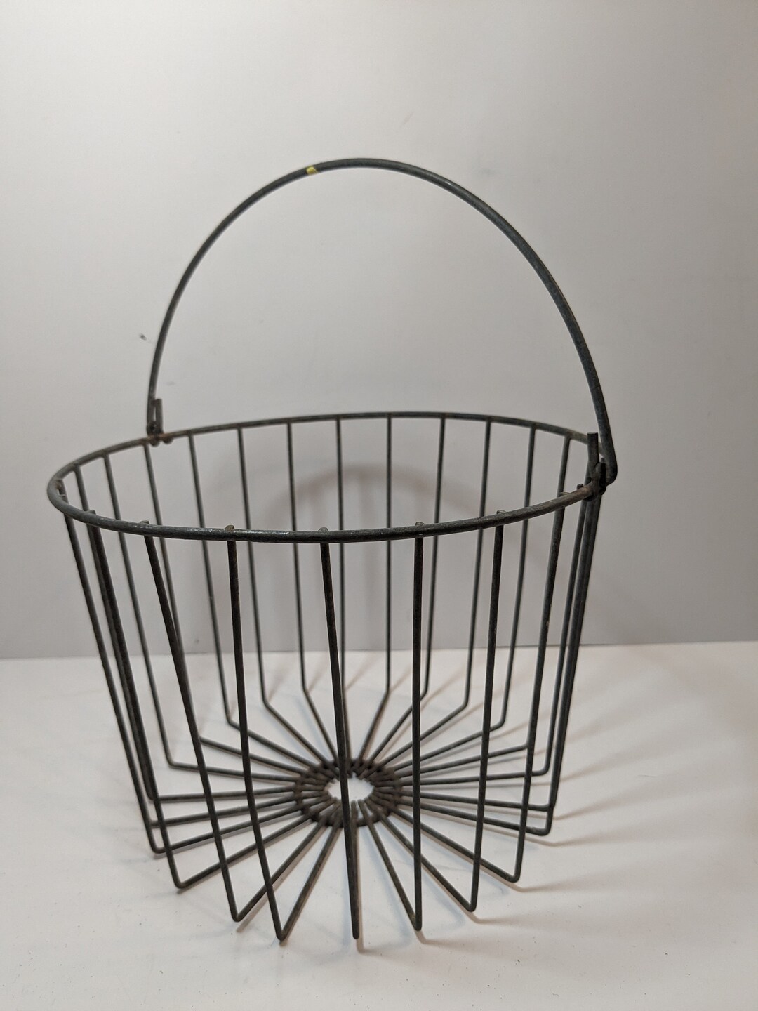 Vintage Wire Egg Basket, Farmhouse Decor, French Country Decor, Colonial, Primitive Basket, Egg