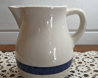 Brocca vintage in ceramica blu
