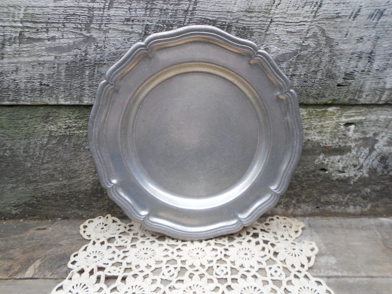 PEWTER COUNTRY WARE Pewter Chargers or Dinner Plates 1974 Etsy