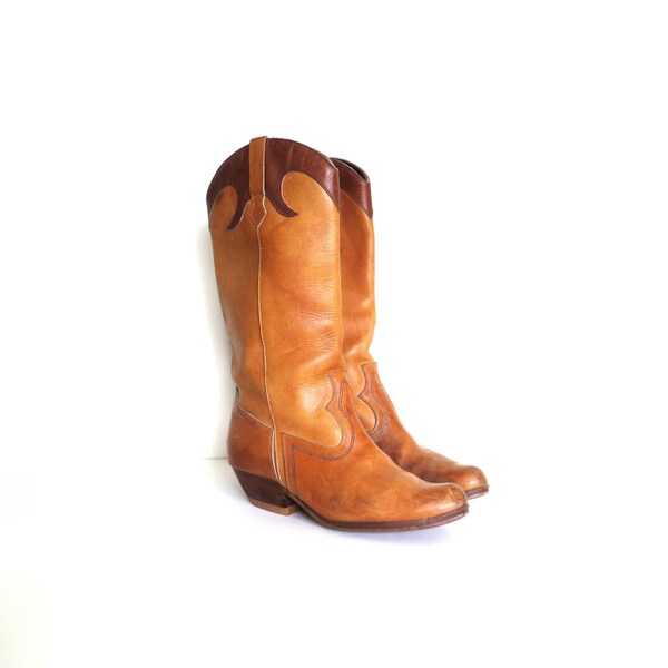 RESERVED FOR JASMINE Women's Cowboy Boots / Southwestern / Size 8