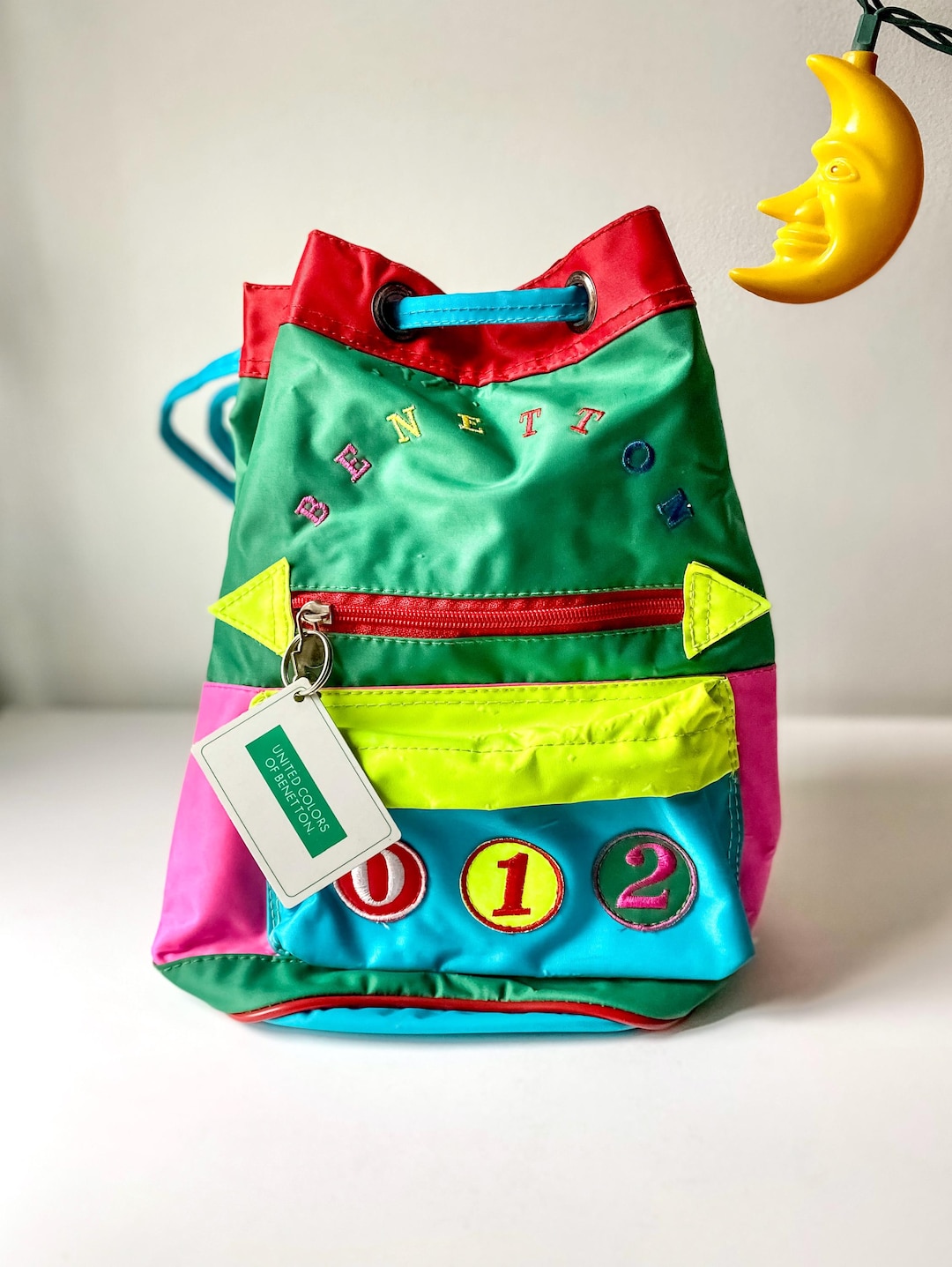 90s UNITED COLOR OF BENETTON バックパック　Y2K il_1080xN.6814385170_cckv.jpg