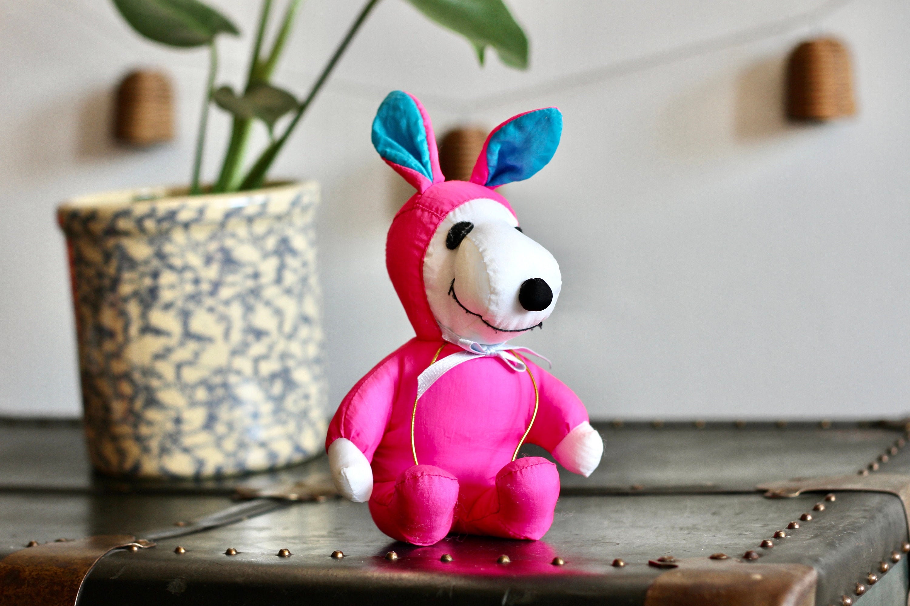 Vintage Peanuts Snoopy Wind Up Pull String Snoopy