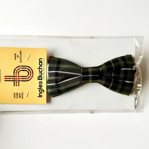 Vintage Ingles Buchan Bow Tie, Green Tartan, Made in Scotland, Adjustable Elastic Bow Tie, Pure New Wool, Scottish Wool Bowtie