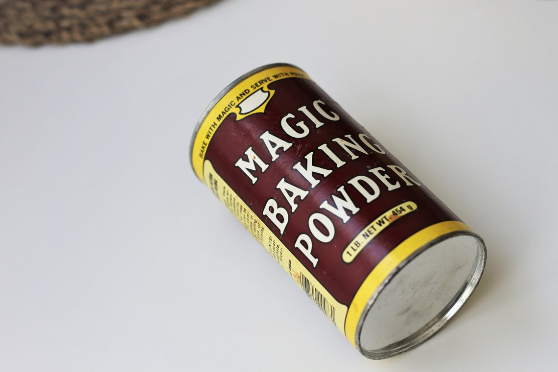 1930s Magic Baking Powder Tin 30s Kitchenwares Vintage Etsy