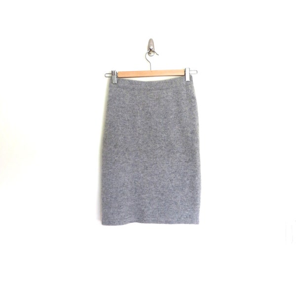 Falda de lana Vintage reservados / mueve hasta la rodilla / brezo gris / alta cintura / lana de Angora / femenina del tama&ntilde;o 2-4 / 1990