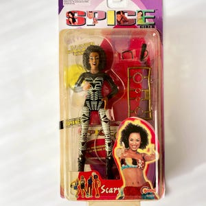 1998 Scary Spice Doll, Plastic Posable Figurine, Spice Girls Collectible, Grand Toys