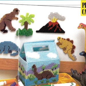 Vintage Plastic Canvas Pattern, Dinos with Carrying Case, Toy PC Dinosaur Playset Pretend , PDF Instant Download