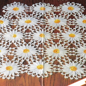 Vintage Crochet Doily Daisy Doily, Beautiful Statement Piece, Digital PDF Pattern for Instant Download