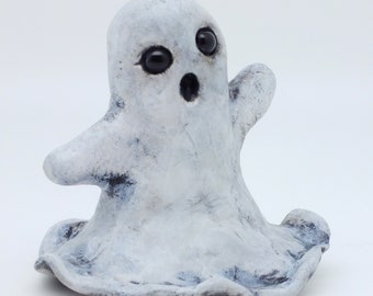 Cute Handmade Clay Ghost Figurine, Ghost Desk Buddy, Spooky Cute Little Ghost, OOAK Ghost Figurine Clay Sculpture, Ghost Halloween Décor