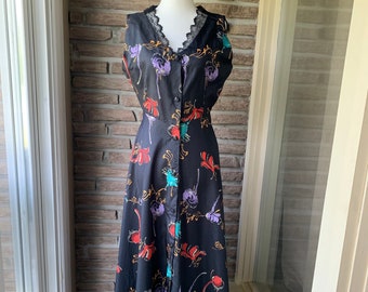 50's Taffeta dress, Black printed with artistic florals, fit and flare, Tradwife ,Button down, cocktail dress ,Holiday dress, Festive party