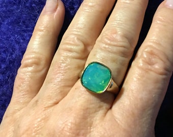 Swarovski Solitaire ring, Seafoam green crystal, Large bohemian chic jewelry, gold color band, statement  ring, GIFT ,size 8