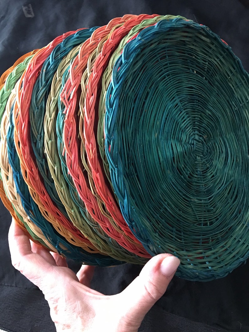 6 Vintage Chargers Multi colored Woven Bohemian Straw Charger Etsy