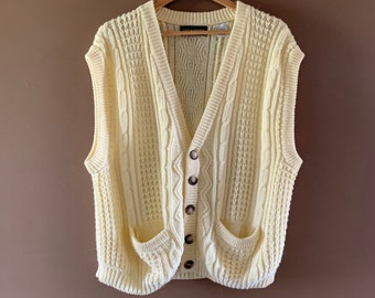 Cable Knit Sleeveless Cardigan Sweater 