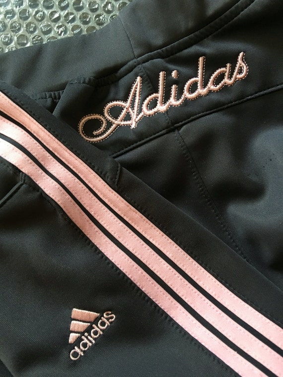 {keywor d} adidas hose rosa streifen