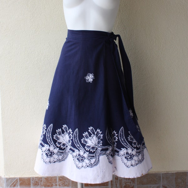 Batik skirt Indigo blue genuine Batik  ethnic floral Indonesia  free size floral pattern