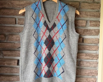 Handknit wool sweater vest, Argyle pattern, Grey and blue, Preppy sleeveless sweater,  unisex style knit, Size S/M
