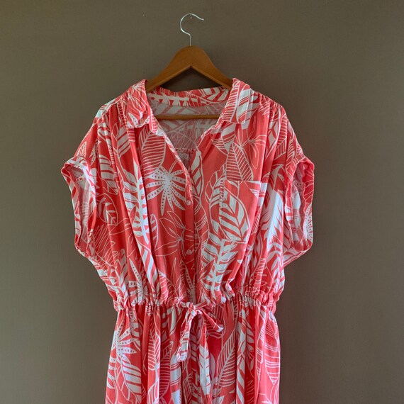 Coral linen dress, size 3X, Tropical print MIDI d… - image 4