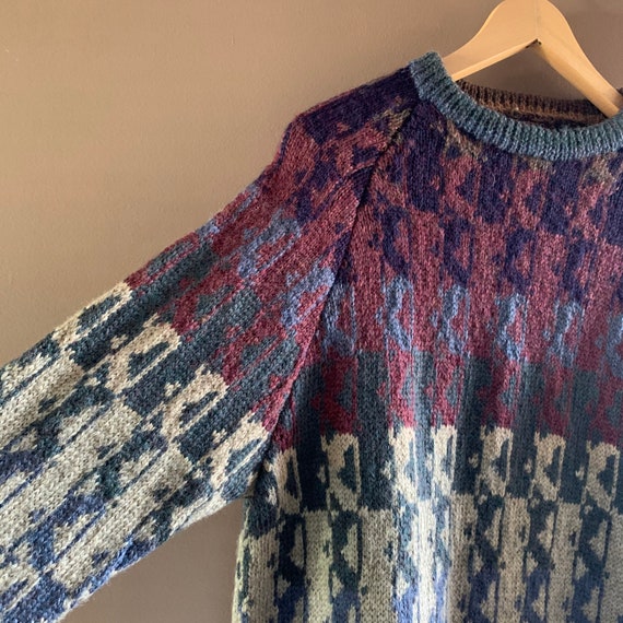 Handknit Fair isle sweater, Abstract geometric pr… - image 6
