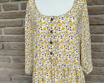 Women's 3X  Floral Dress, Smock dress, loose fit casual summer day dress, Yellow Tea Party dress ,Short  Sleeve, Knee length, bust 54"