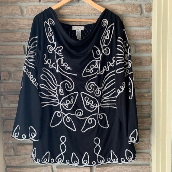 Rope Embroidered  Popover  tunic Top , Black blou… - image 1