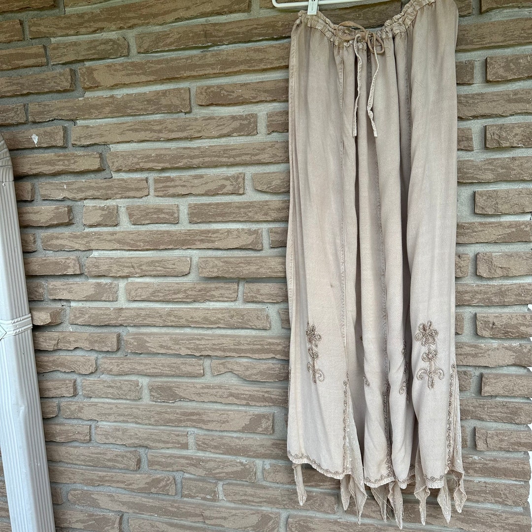 Bohemian Crewel Embroidered Skirt Zig Zag Hem Long Skirt Etsy