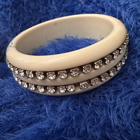 Vintage 80s Rhinestone Bangle: Ivory Plastic Cuff… - image 1