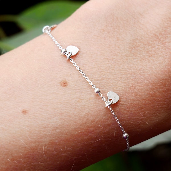Bracelet cœurs en argent 925 recyclé minimaliste pour femme chaine fine perles rondes alternées accumulable et réglable