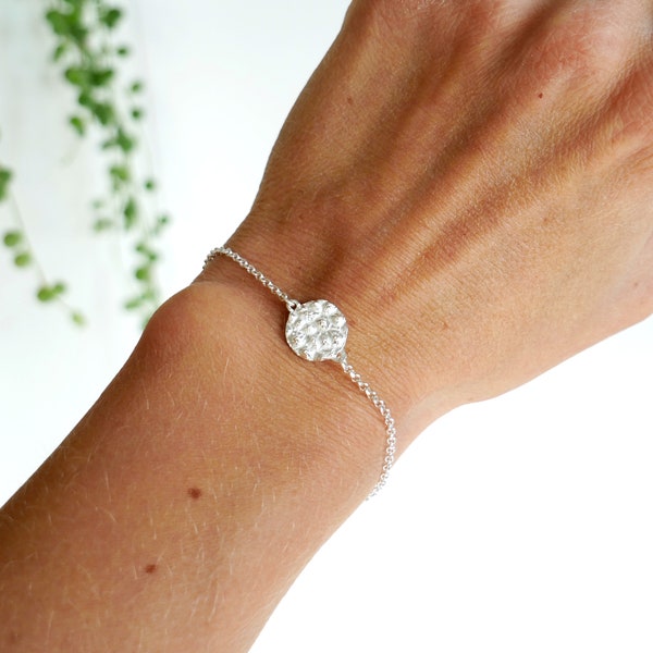 Minimalist and adjustable litchi bracelet in solid silver 925/1000, women's bracelet made in France adaptable nature handmade wedding