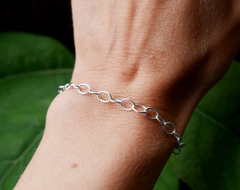 Minimalist recycled 925 silver bracelet for women, large, accumulative and adjustable oval link chain